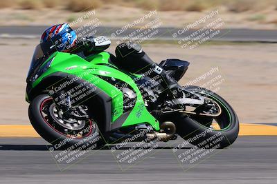 media/Oct-01-2023-SoCal Trackdays (Sun) [[4c570cc352]]/Turn 16 (120pm)/